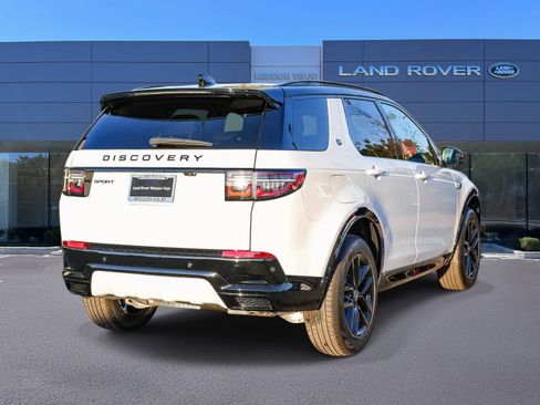 New 2026 Land Rover Discovery Sport Landmark image 4
