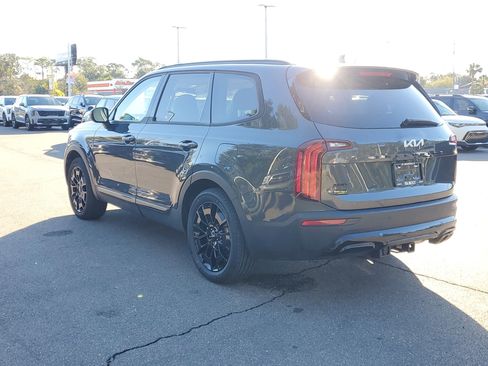Certified 2022 Kia Telluride EX w/ EX Premium Package image 4