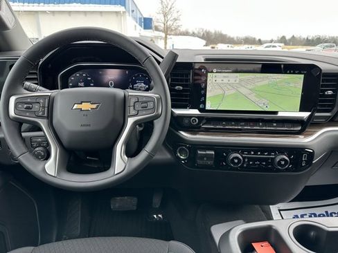 New 2026 Chevrolet Silverado 1500 LT image 13