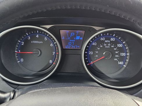 Used 2013 Hyundai Tucson Limited AWD/4WD image 14