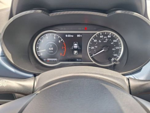 New 2025 Nissan Versa SV w/ Trunk Package image 14