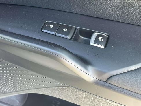 New 2026 Kia K5 LXS FWD image 13