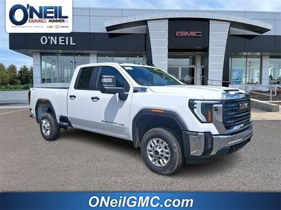 New 2025 GMC Sierra 2500 Pro w/ Convenience Package