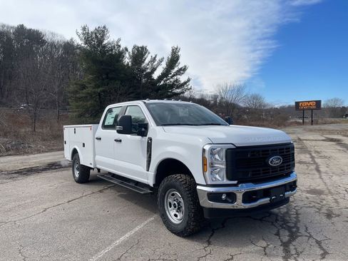 New 2026 Ford F350 XL w/ XL Off-Road Package image 7