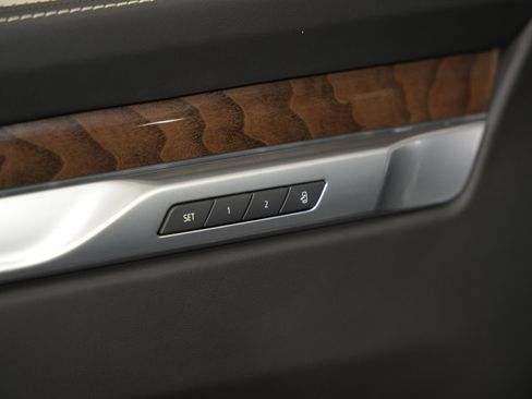 Used 2025 Cadillac Escalade Sport Platinum image 27