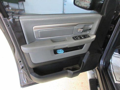 Used 2015 RAM 1500 Big Horn AWD/4WD image 31