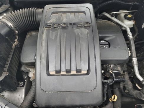 Used 2017 Chevrolet Equinox LS FWD image 30