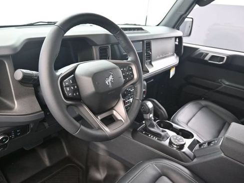 New 2026 Ford Bronco Badlands AWD/4WD image 11