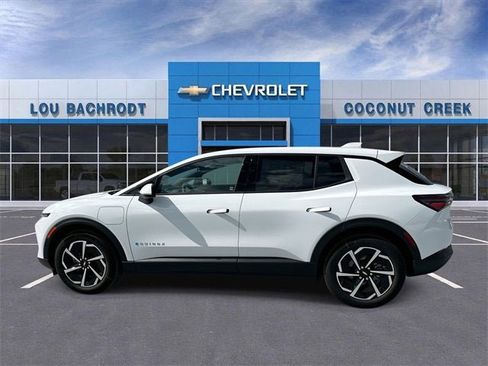 New 2026 Chevrolet Equinox EV LT image 5
