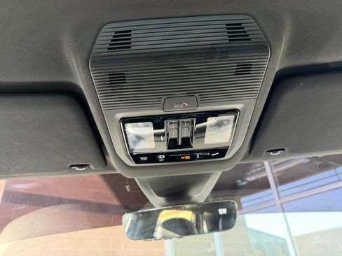 Used 2024 Volkswagen Atlas Cross Sport SEL R-Line w/ Adventure Package image 28