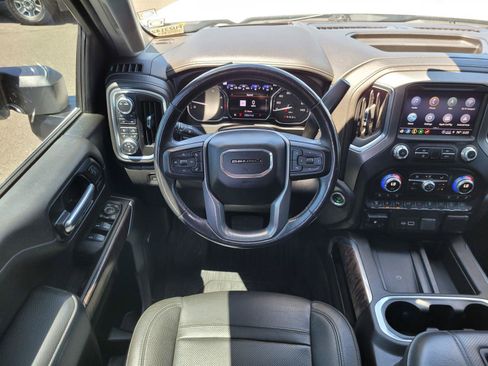 Used 2022 GMC Sierra 2500 Denali w/ Denali Ultimate Package AWD/4WD image 19