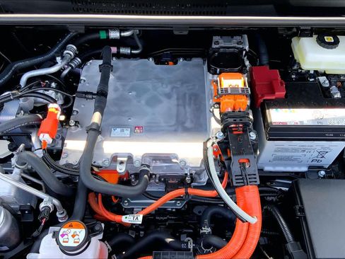 New 2026 Toyota C-HR AWD/4WD image 17