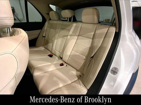 Used 2020 Mercedes-Benz GLE 350 4MATIC image 22