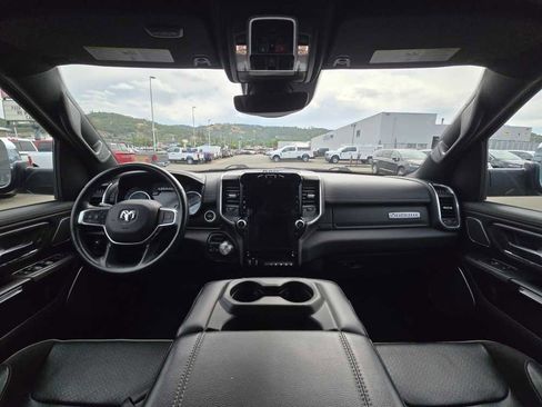 Used 2023 RAM 1500 Laramie AWD/4WD image 15