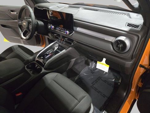 New 2026 Chevrolet Colorado LT image 10