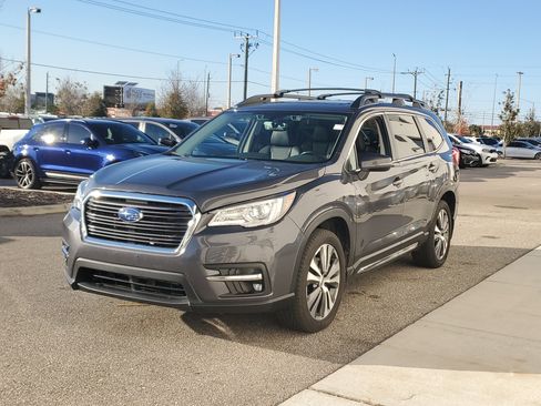 Used 2021 Subaru Ascent Limited w/ Technology Package image 8