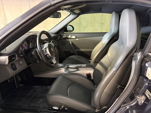 Used 2011 Porsche 911 Carrera 4S AWD/4WD image 4
