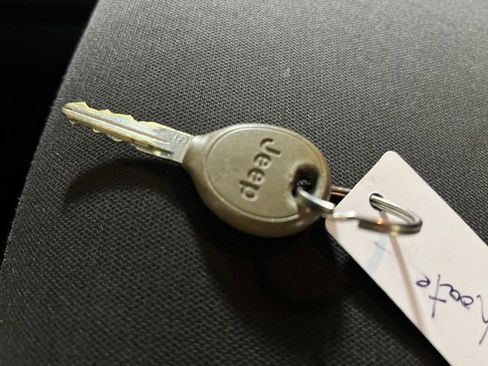 Used 2017 Jeep Wrangler Unlimited Sport w/ Connectivity Group image 25