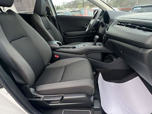 Used 2019 Honda HR-V EX image 13