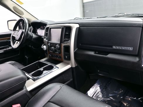 Used 2015 RAM 1500 Laramie image 14