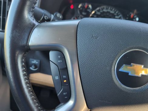 Used 2016 Chevrolet Express 3500 LT w/ LT Preferred Equipment Group RWD image 15