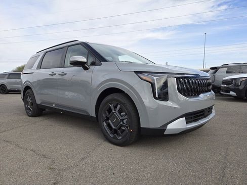 New 2026 Kia Carnival EX image 2