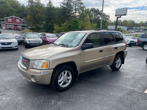Used 2006 GMC Envoy SLE w/ Sle Preferred Equipment Group image 8