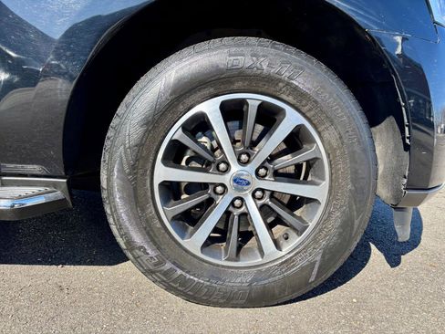 Used 2018 Ford Expedition Max XLT w/ Equipment Group 202A image 21