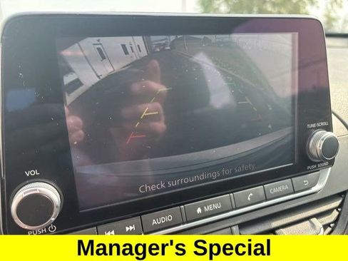 Used 2024 Nissan Altima 2.5 SV image 22