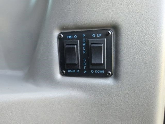 Used 2022 Mercedes-Benz Sprinter 2500 image 46