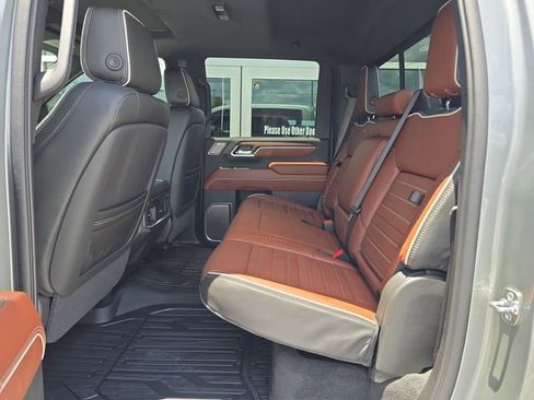 New 2026 GMC Sierra 2500 Denali Ultimate w/ Max Trailering Package AWD/4WD image 15