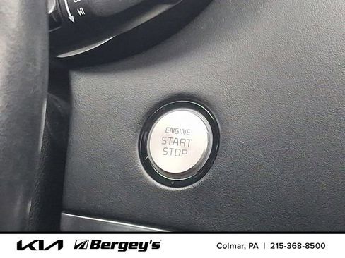 Used 2018 Kia Stinger Premium image 27