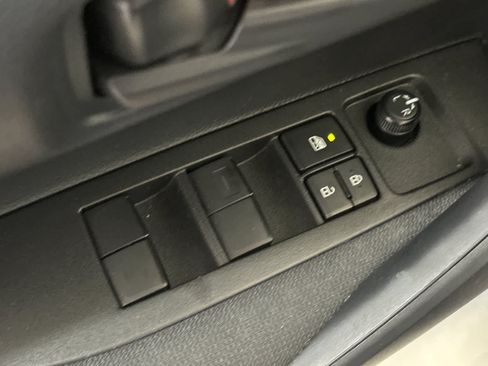 Used 2025 Toyota Corolla LE FWD image 14