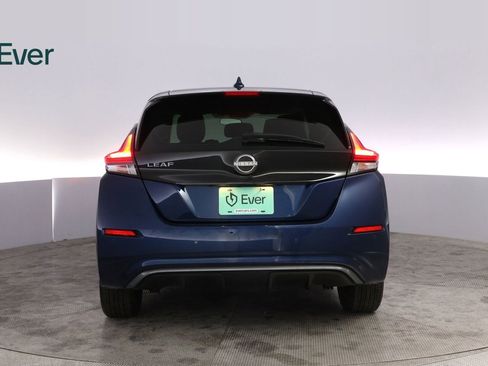Used 2025 Nissan Leaf S FWD image 15
