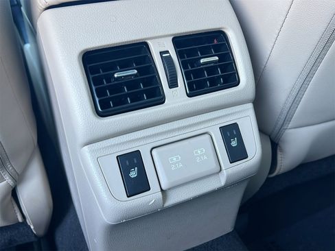 Used 2019 Subaru Legacy 2.5i Limited w/ Popular Package #2A image 15