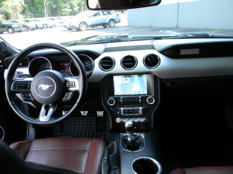 Used 2016 Ford Mustang GT Premium RWD image 17