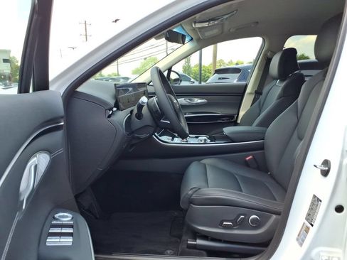 Used 2026 Genesis GV70 2.5T AWD/4WD image 14