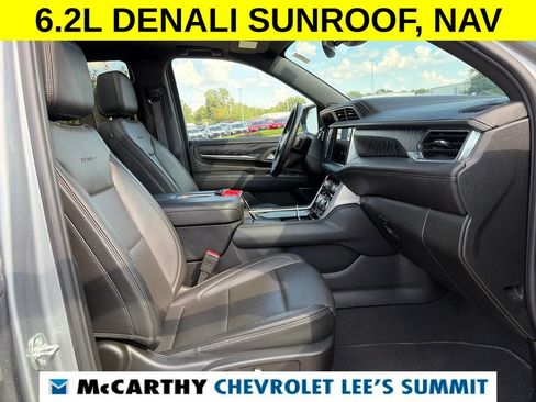 Used 2023 GMC Yukon Denali AWD/4WD image 27