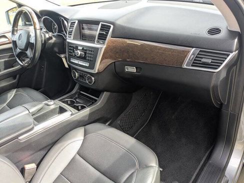 Used 2013 Mercedes-Benz ML 350 4MATIC image 42