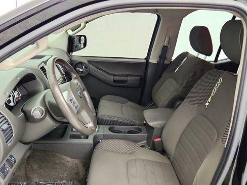 Used 2014 Nissan Xterra PRO-4X AWD/4WD image 18