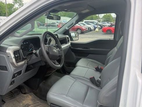 Used 2022 Ford F150 XL w/ Equipment Group 101A High RWD image 3
