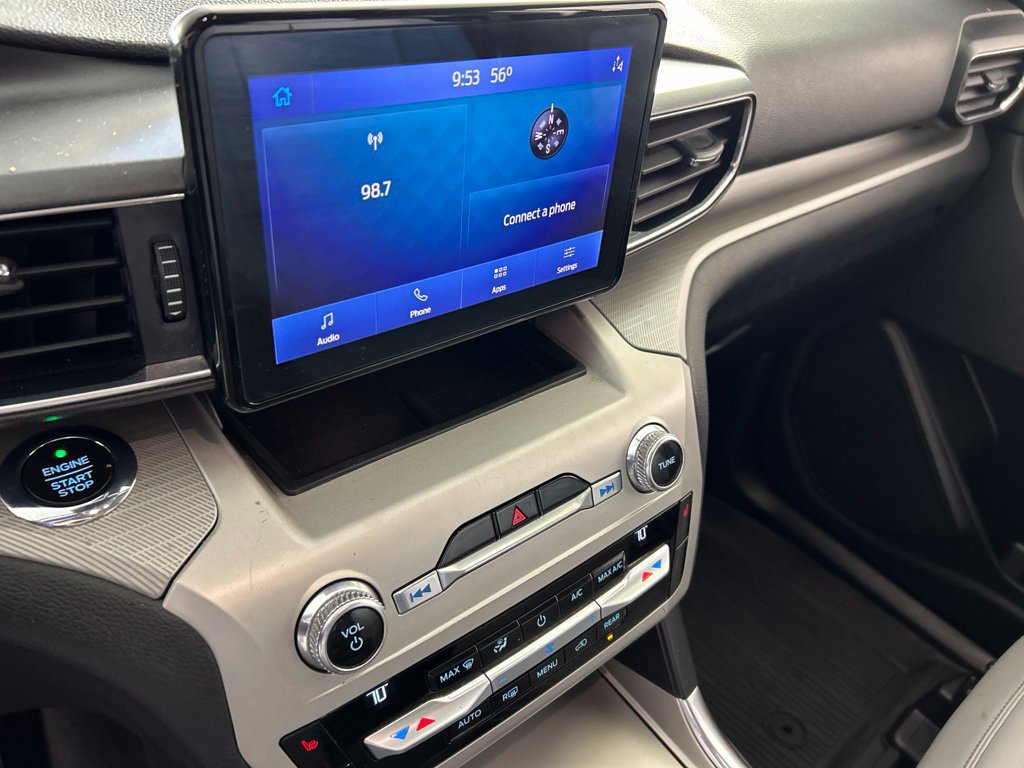 Used 2021 Ford Explorer XLT w/ Equipment Group 202A AWD/4WD image 12