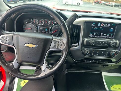 Used 2018 Chevrolet Silverado 1500 LT AWD/4WD image 18