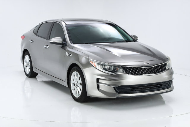 Used 2018 Kia Optima LX w/ Convenience Package FWD image 18