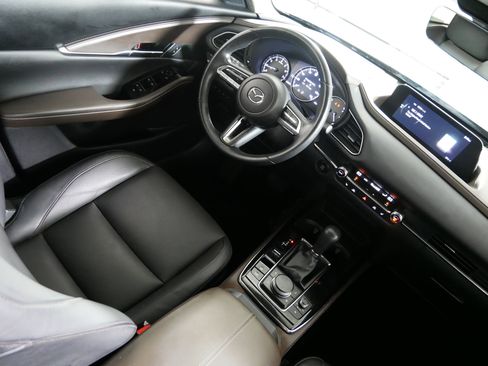 Used 2023 MAZDA CX-30 AWD 2.5 S w/ Premium Package image 9