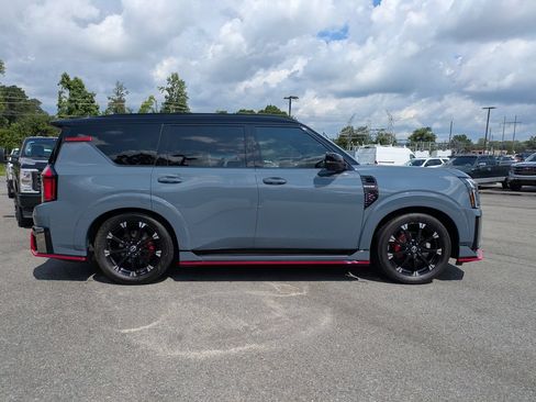 Used 2026 Nissan Armada NISMO AWD/4WD image 3