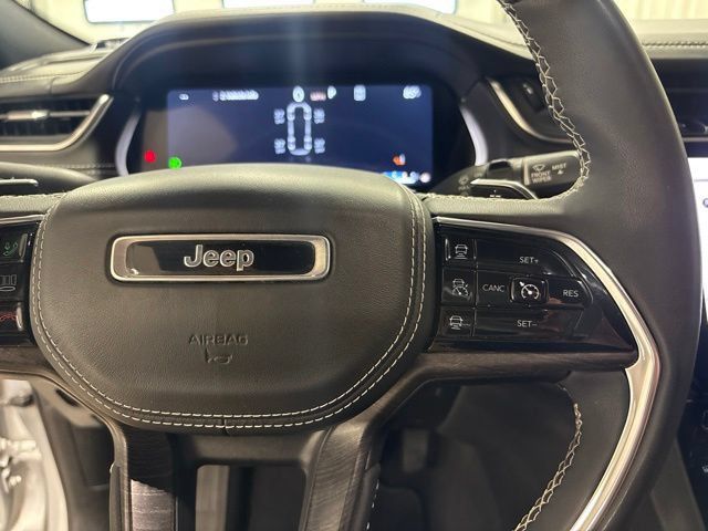 Used 2023 Jeep Grand Cherokee L Overland AWD/4WD image 15