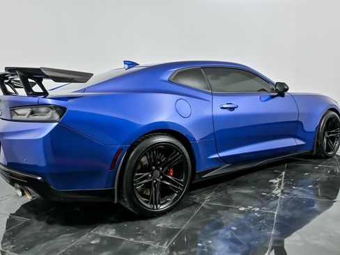 Used 2018 Chevrolet Camaro ZL1 image 11