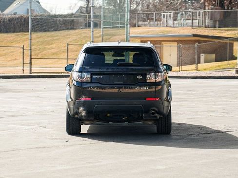 Used 2016 Land Rover Discovery Sport HSE image 6