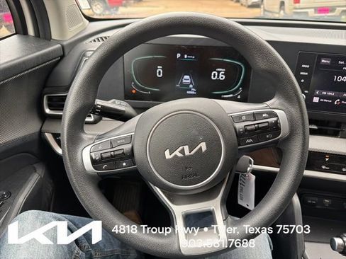 Certified 2023 Kia Sportage LX FWD image 16